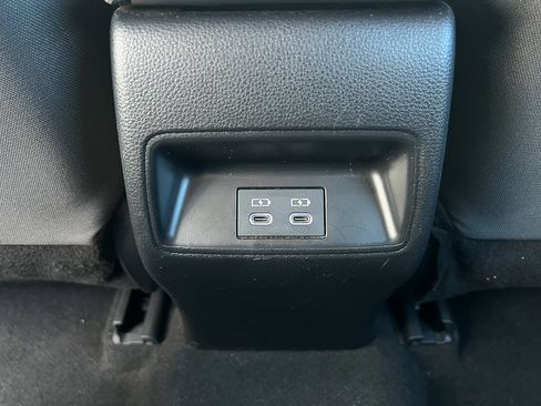 Used 2024 Toyota Corolla LE image 24