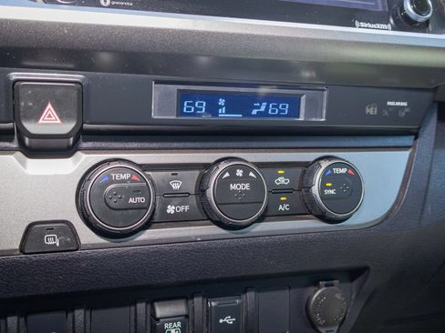 Used 2021 Toyota Tacoma SR5 RWD image 20