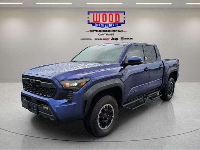 Used 2025 Toyota Tacoma TRD Off-Road w/ TRD Off Road Upgrade Package AWD/4WD image 7