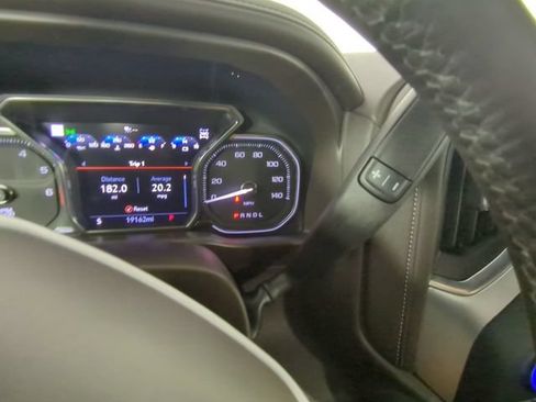 Used 2021 GMC Sierra 1500 SLT w/ SLT Premium Plus Package AWD/4WD image 30