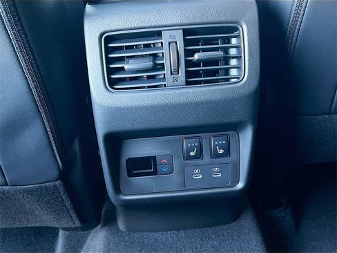 New 2026 Nissan Rogue Platinum image 26