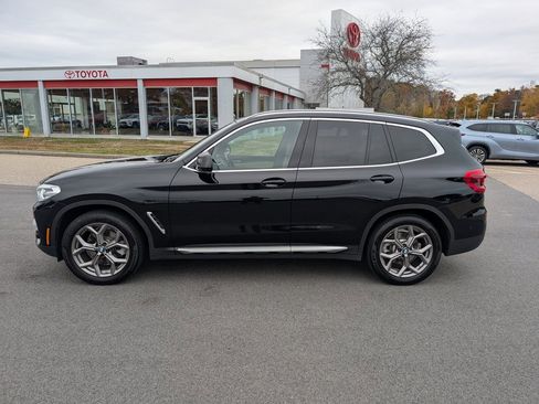 Used 2021 BMW X3 xDrive30i w/ Premium Package image 2