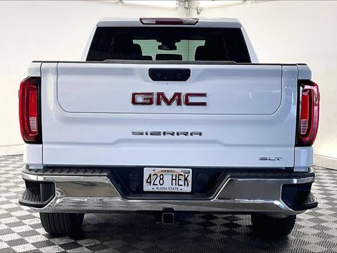Used 2024 GMC Sierra 1500 SLT AWD/4WD image 3