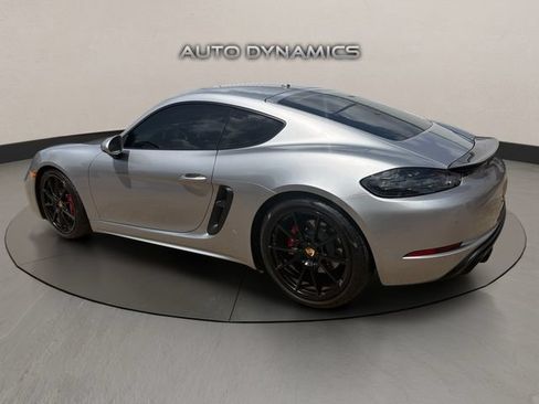 Used 2025 Porsche 718 Cayman GTS RWD image 3
