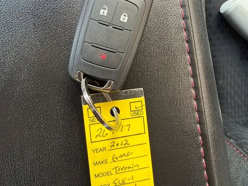 Used 2012 GMC Terrain SLE FWD image 22