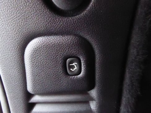 Used 2015 Dodge Durango Citadel w/ Technology Group AWD/4WD image 35