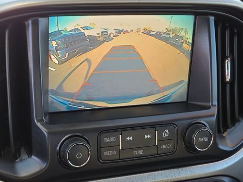 Used 2017 Chevrolet Colorado LT w/ LT Convenience Package image 19