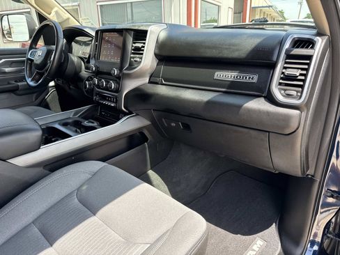 Used 2019 RAM 1500 Big Horn RWD image 12