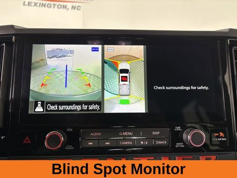 Used 2025 Nissan Frontier PRO-4X w/ Pro Convenience Package image 16