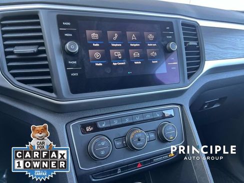 Certified 2021 Volkswagen Atlas SE image 22