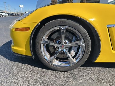 Used 2011 Chevrolet Corvette Grand Sport w/ Preferred Equipment Group image 14