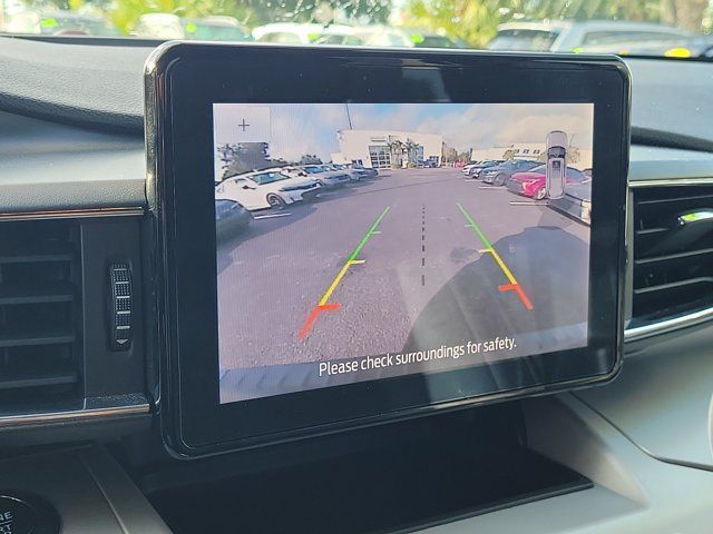 Used 2024 Ford Explorer XLT w/ Equipment Group 202A RWD image 25