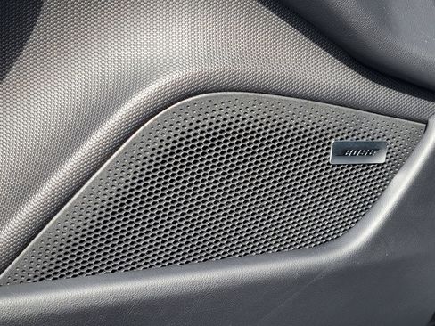 New 2026 Porsche Taycan 4S AWD/4WD image 25
