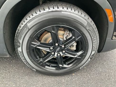 Certified 2024 Chevrolet Blazer LT w/ Convenience Package image 11