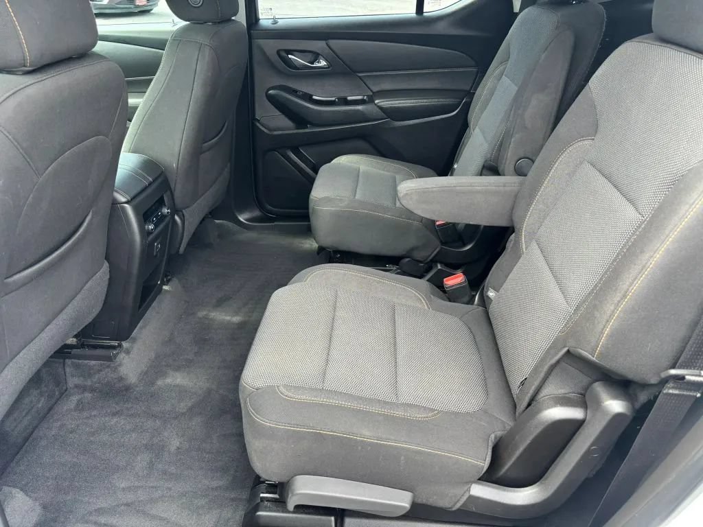 Used 2019 Chevrolet Traverse LT AWD/4WD image 13