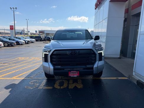 New 2026 Toyota Tundra Limited AWD/4WD image 2