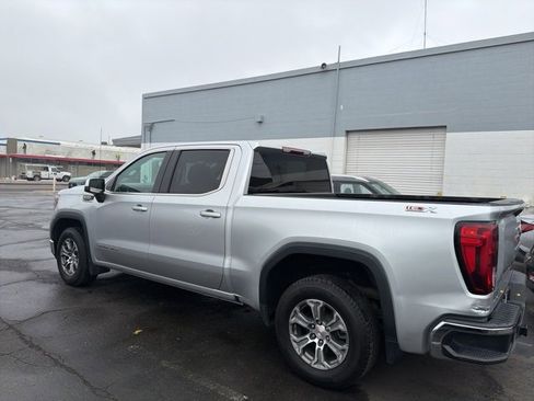 Used 2021 GMC Sierra 1500 SLE w/ X31 Off-Road Package image 4