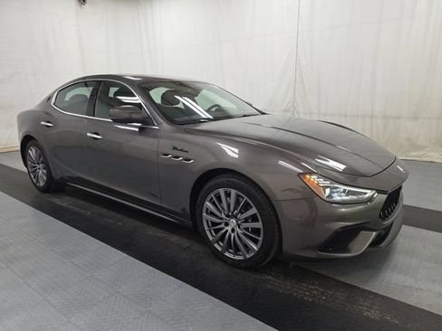 Used 2023 Maserati Ghibli Modena Q4 AWD/4WD image 4