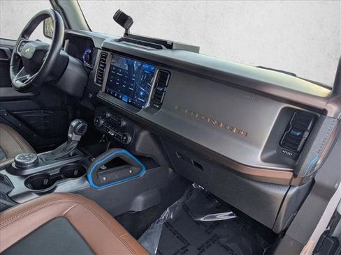 Used 2021 Ford Bronco Outer Banks w/ Sasquatch Package image 21