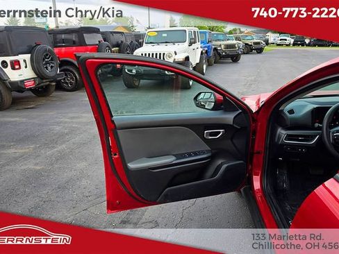 Used 2025 Kia K4 FWD image 11