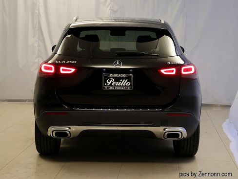 Used 2021 Mercedes-Benz GLA 250 4MATIC image 7