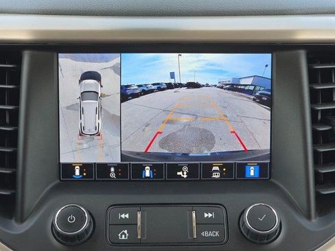 Used 2021 GMC Acadia Denali w/ Denali Ultimate Package AWD/4WD image 37