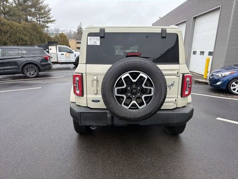 Used 2025 Ford Bronco Outer Banks image 6