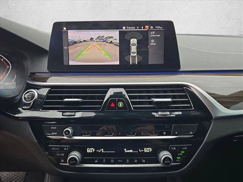 Used 2020 BMW 530i w/ Convenience Package RWD image 13