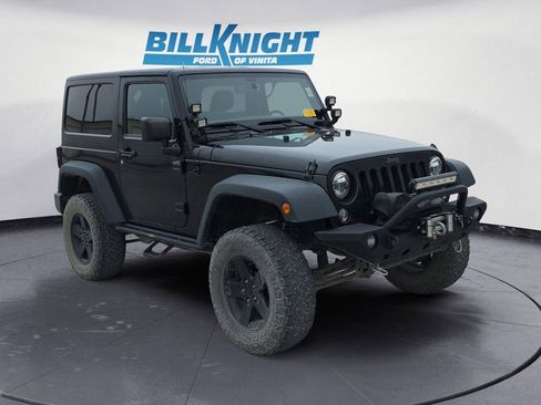 Used 2016 Jeep Wrangler Sport image 7
