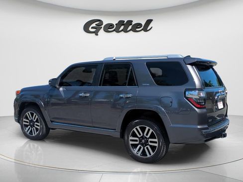 Used 2022 Toyota 4Runner Limited AWD/4WD image 7