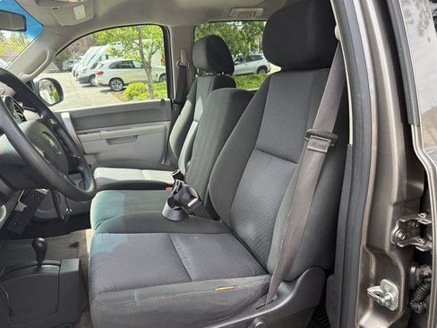 Used 2013 Chevrolet Silverado 1500 W/T w/ Skid Plate Package AWD/4WD image 14