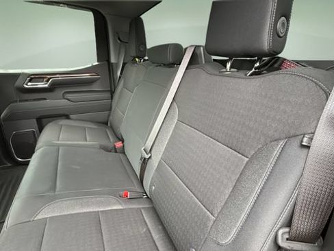 Used 2024 Chevrolet Silverado 1500 LT AWD/4WD image 18