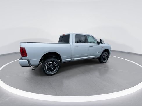 Used 2026 RAM 2500 Laramie AWD/4WD image 8