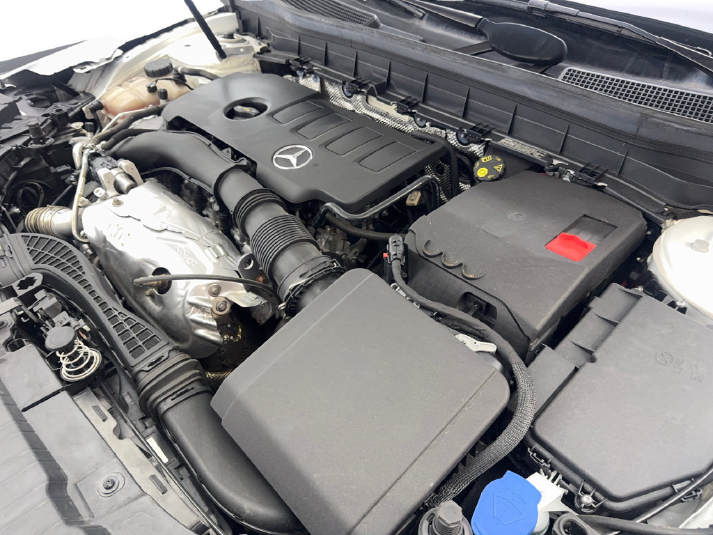 Used 2022 Mercedes-Benz GLB 250 image 81