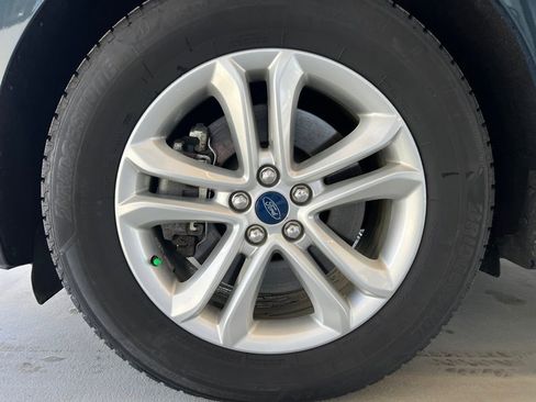 Used 2019 Ford Edge SEL w/ Equipment Group 201A image 29