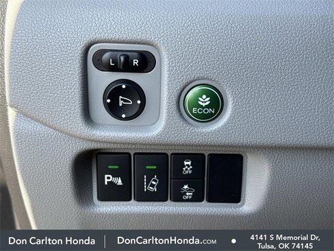 Used 2016 Honda Pilot Elite image 31