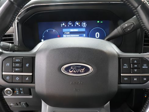 Used 2024 Ford F250 Lariat w/ Black Appearance Package AWD/4WD image 14