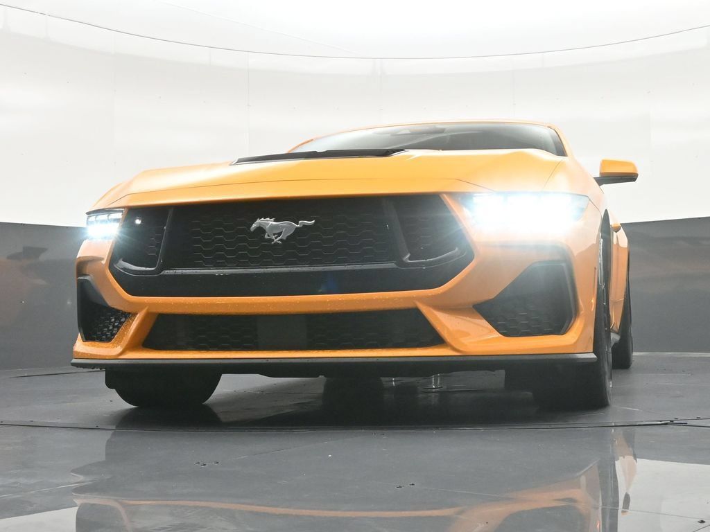 Used 2026 Ford Mustang GT Premium RWD image 28