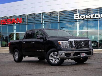 Used 2018 Nissan Titan SV