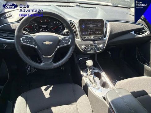 Used 2024 Chevrolet Malibu LT FWD image 9