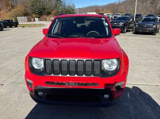 Used 2022 Jeep Renegade Latitude AWD/4WD video 2