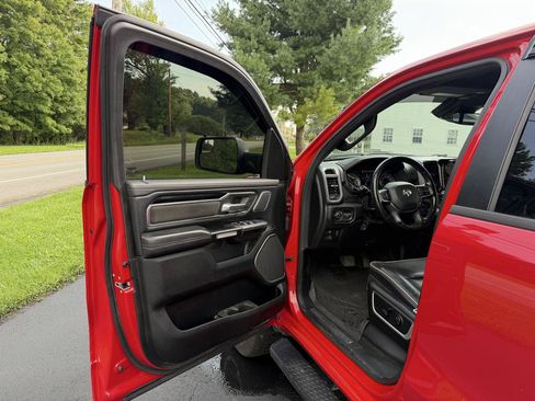 Used 2020 RAM 1500 Laramie AWD/4WD image 22