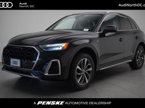 Used 2023 Audi Q5 2.0T Premium w/ Convenience Package AWD/4WD image 1