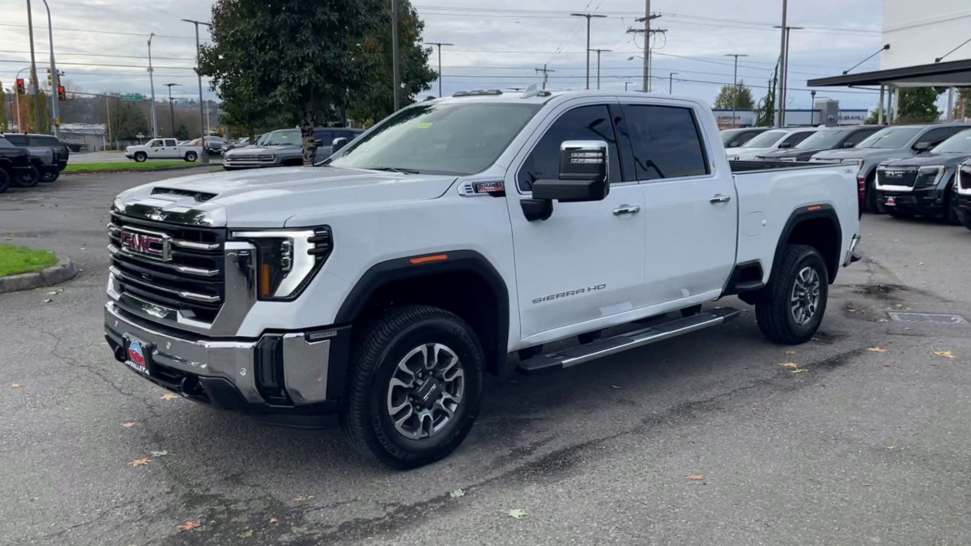 New 2026 GMC Sierra 3500 SLT w/ SLT Premium Package AWD/4WD image 73