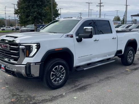 New 2026 GMC Sierra 3500 SLT w/ SLT Premium Package AWD/4WD image 73