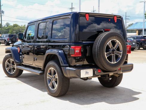 Used 2023 Jeep Wrangler Unlimited Sahara w/ LED Lighting Group AWD/4WD image 2