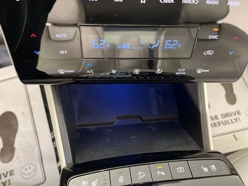 Used 2023 Hyundai Tucson Limited w/ Cargo Package image 27