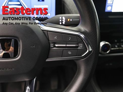 Used 2024 Honda Prologue EX image 16