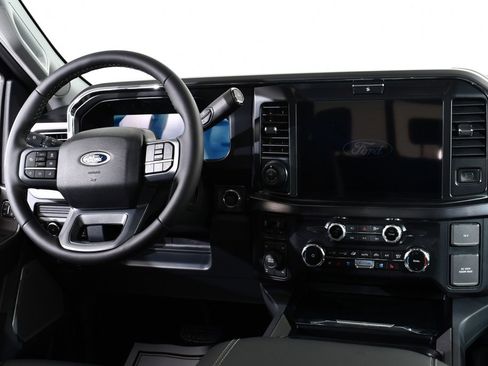 New 2026 Ford F350 Lariat w/ Black Appearance Package image 8