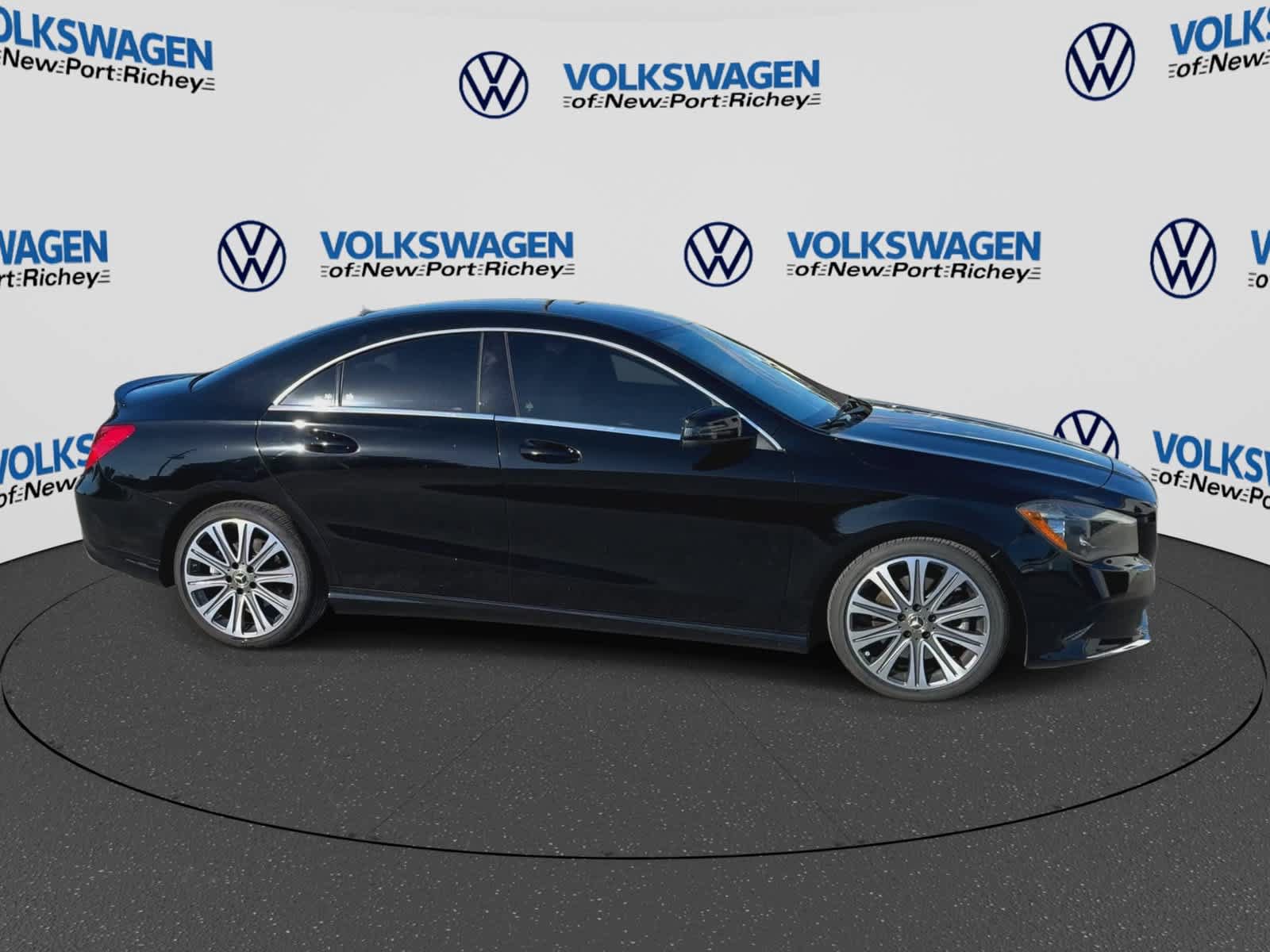 Used 2018 Mercedes-Benz CLA 250 image 9